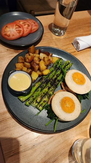  at Blossom Restaurant on Columbus in New York City