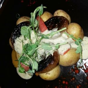 caremalised Onions with potatoes at Waku Waku in Utrecht