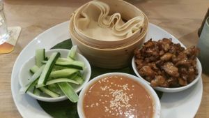 Pecking Luck starter at Waku Waku in Utrecht