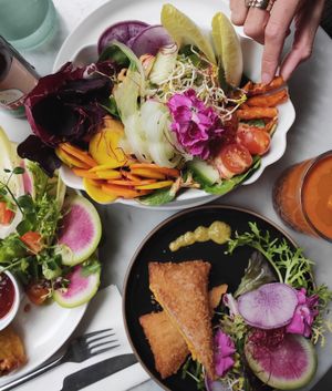 KAPSALON at Waku Waku in Utrecht