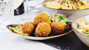 WEEDBALLS at Waku Waku in Utrecht