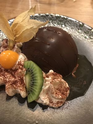 Snickers Dome  at Waku Waku in Utrecht