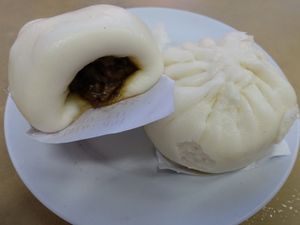 steamed bun with mocked meat at Southern Palace in East Singapore