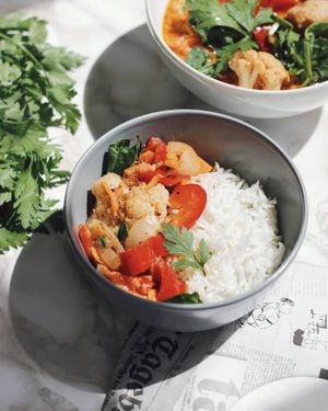 Vegan Red Thai Curry bowl!

 at Rawdish in Luxembourg City