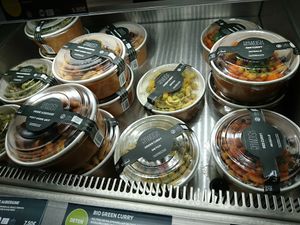 Delicious vegan lunch at Rawdish in Luxembourg City