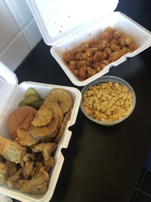   at Da Munchies in Dallas