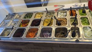 Veg choices at The Salad Crunch - NUH in Central Singapore