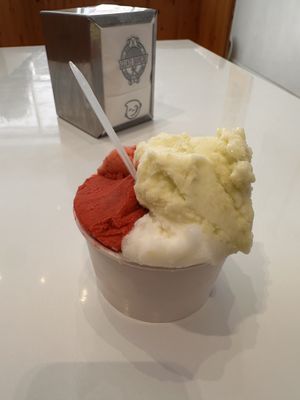   at Gelato Davvero in Belem