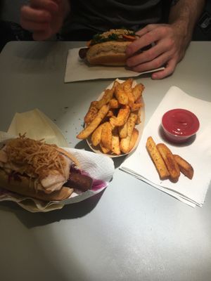 Bahn mi and Christmas hot dogs with fries at Plantepølsen in Copenhagen