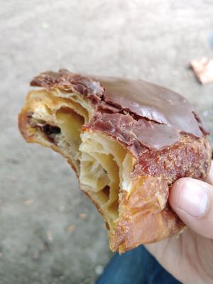 Pain double chocolat at Succulente Patisserie Végétale in Brussels