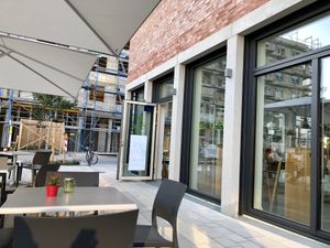 outside at Alge in Heidelberg