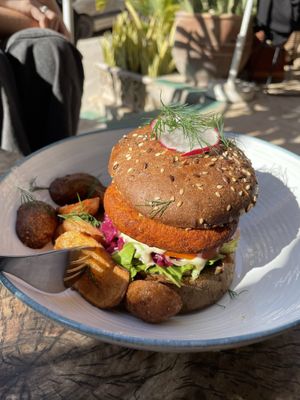 vegan Option Burger 75DH  at Let's Be in Tamraght