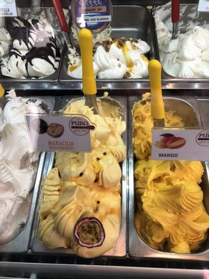 non-vegan ice cream at Eiscafe Puro in Heidelberg