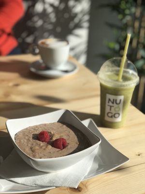 Porridge available with dairy free milk  at NU TO GO in Gateshead