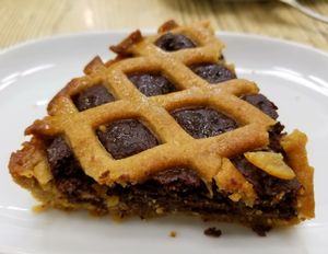 Vegan chocolate tart at Contrà del Sole in Bassano Del Grappa