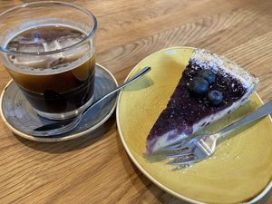 Vegan blueberry cheesecake and coffee   at Stadtproviant in Bamberg