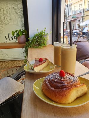 Cheese cake, cinnamon bun and iced latte with espresso shot :) at Stadtproviant in Bamberg