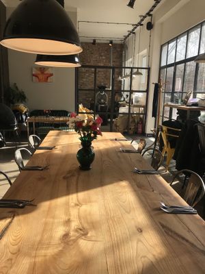 Nice wooden decor at Zywa Kuchnia in Warsaw