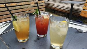 They serve good homemade icetea at Ellis Gourmet Burger in Bruges