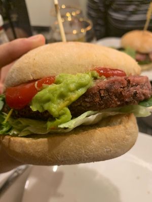 Beet the roots at Ellis Gourmet Burger in Bruges