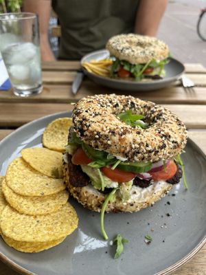   at Quench in The Hague