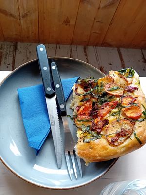 (2nd visit) potato focaccia at Quench in The Hague