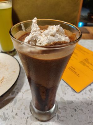Vegan mocha at Imagine Cafe in Mumbai