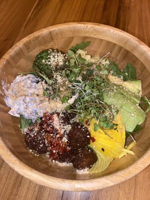 Ensalada (grande!)  at KAIME in Medellin