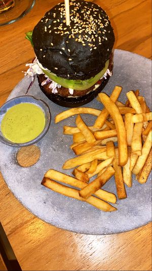 Hamburguesa vegan chicken  at KAIME in Medellin