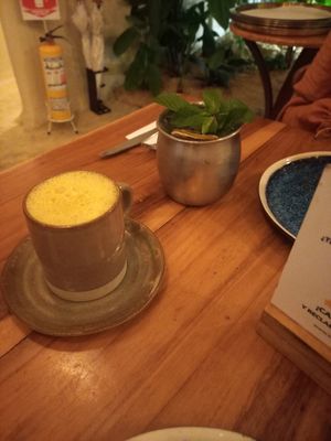 Bebidas calientes y frias at KAIME in Medellin