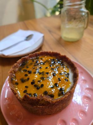 Maracuyá cheesecake at KAIME in Medellin