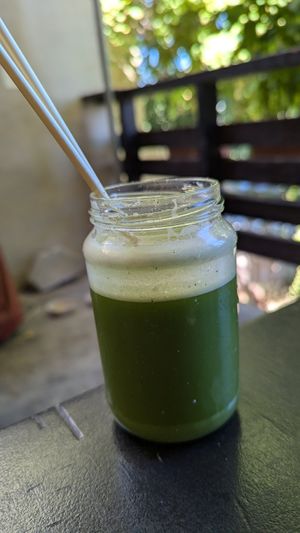 Juice at NektaR in Crete