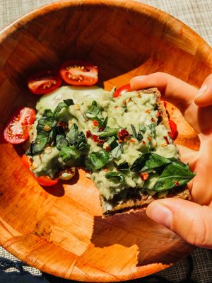 I bought some of their raw flaxbread and made an avocado sandwish at home too.  at NektaR in Crete