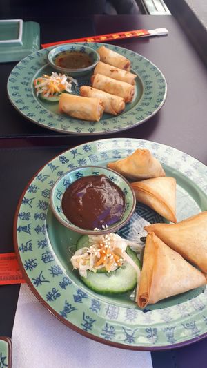 Samosa e involtini primavera at Boa-Bao in Lisbon