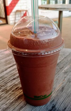 Vegan chocolate thickshake at Gelato UNOU in Seaford