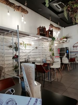 Very popular, bright, clean and welcoming at La Huerta  in Aguadulce