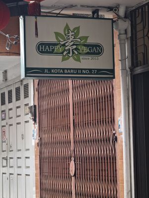 Storefront at Happy Vegan - Petisah Tengah in Medan