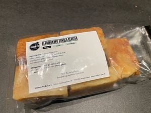 😋   at Willem-Pie Bakery in Amsterdam