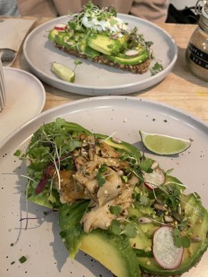 Tostada masa madre aguacate, heura, rabanitos   at Religion Coffee in Madrid