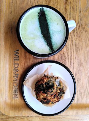 Greek muffin + Matcha Latte at Wild & The Moon - Amelot in Paris