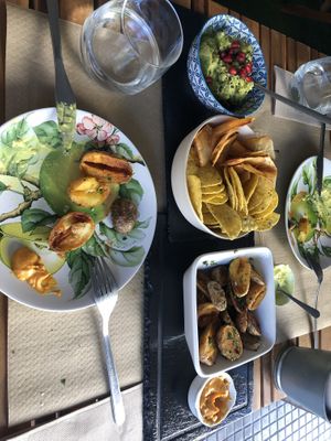Guacamole and patatas   at Sabores de Sandra in Mallorca