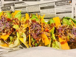 Spicy Tex-Mex tacos with black beans, chipotle, vegan cheese and avocado  at Sabores de Sandra in Mallorca