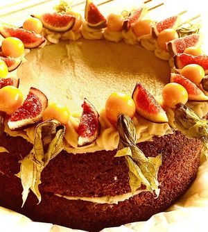 Carrot Cake with cashew cream, whole xeixa flour and moscovado and panela sugar at Sabores de Sandra in Mallorca