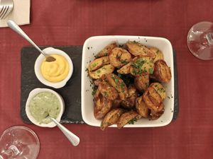 Canarian style potatos at Sabores de Sandra in Mallorca