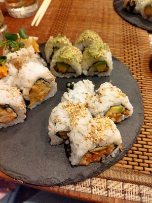 Chefs recommendation at Sushi Roll Double Quotation IKI in Osaka