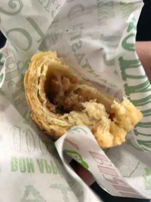 Sausage rolls at Hanai Vegana in Barcelona