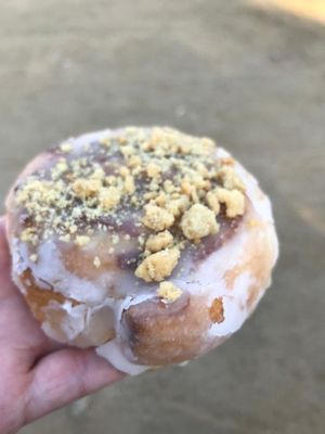 Cinnamon rolls at Hanai Vegana in Barcelona