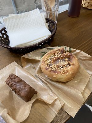 Dulces 🍫   at Hanai Vegana in Barcelona