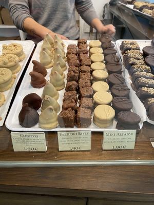 Dulces  at Hanai Vegana in Barcelona