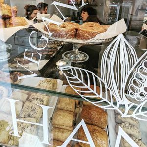 Look at that window display! at Hanai Vegana in Barcelona